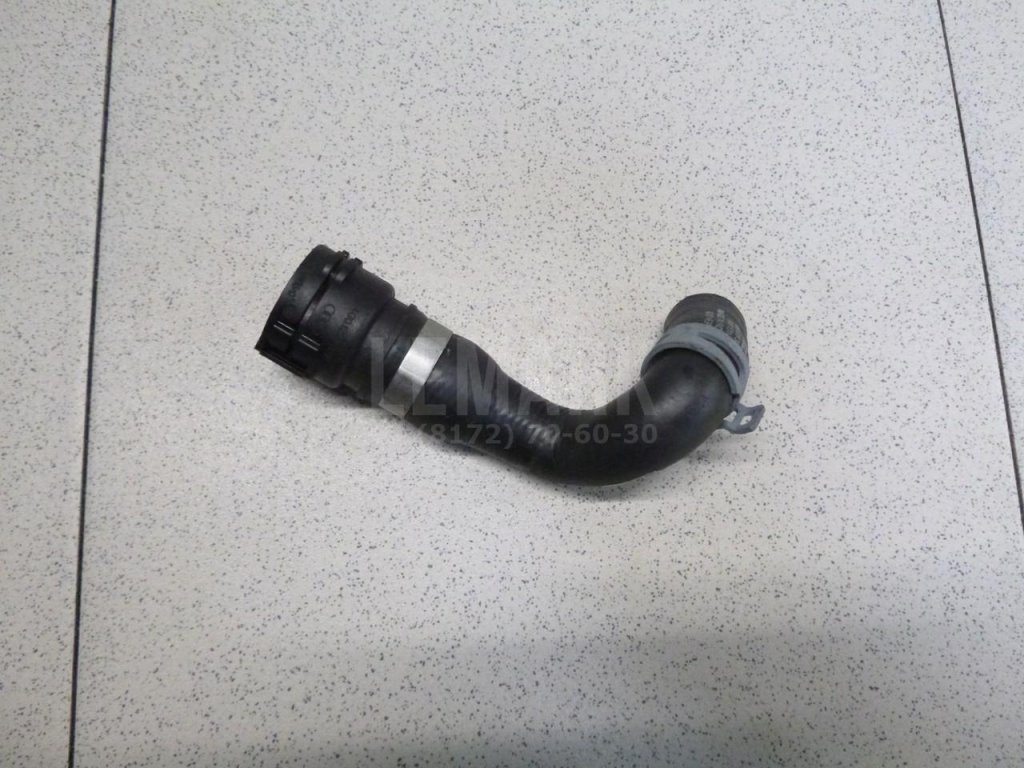 Патрубок отопителя