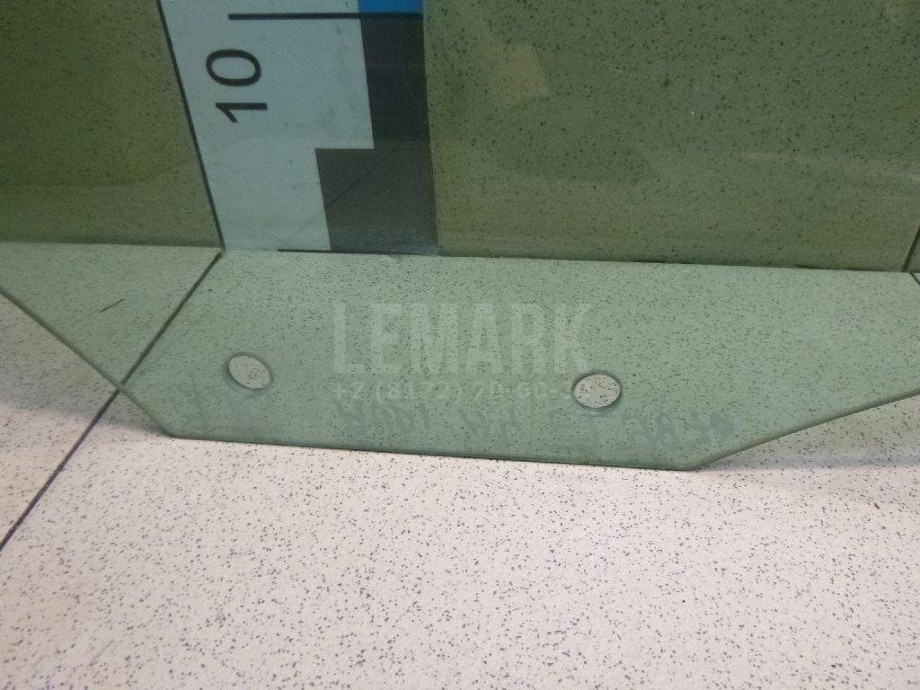 Стекло двери задней правой