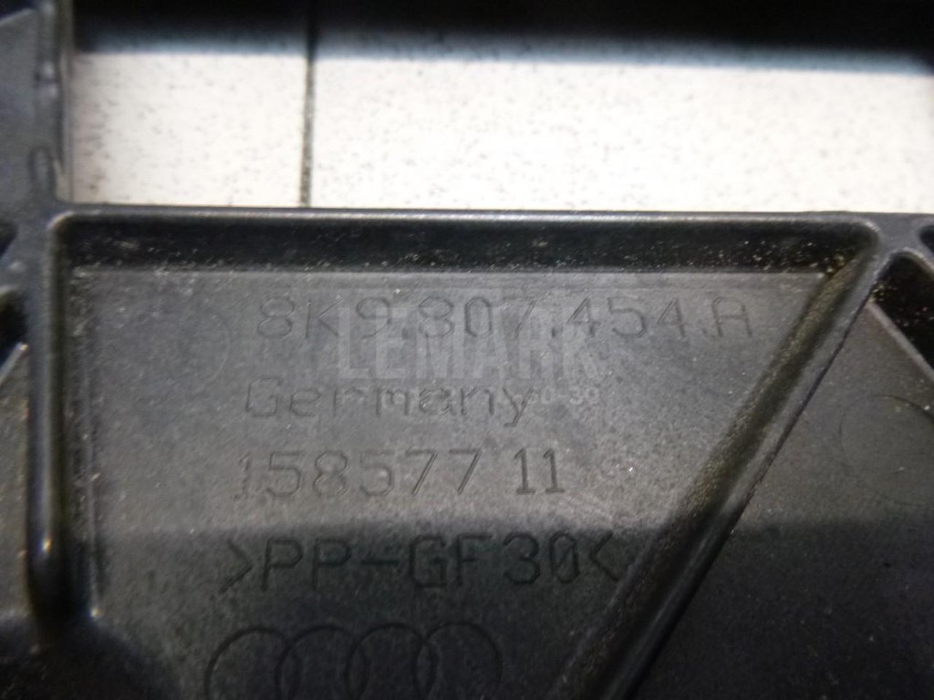 Кронштейн заднего бампера правый