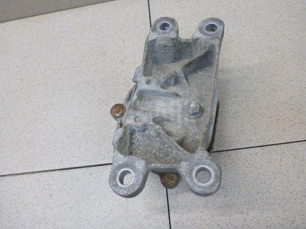 Кронштейн опоры КПП