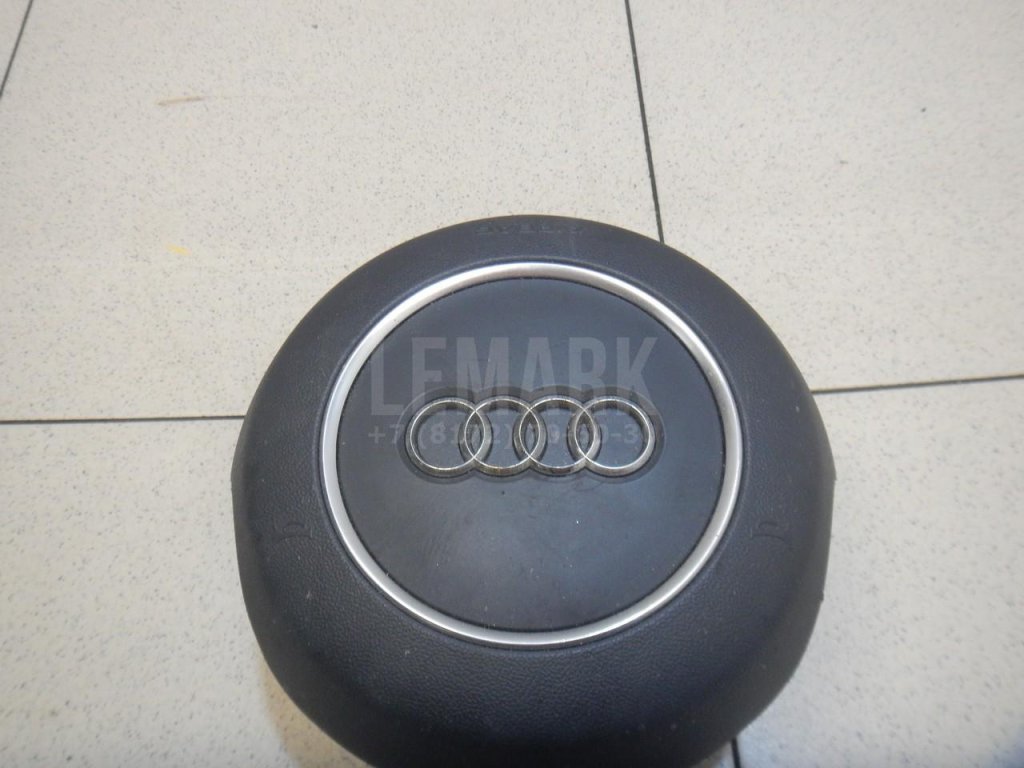 Подушка безопасности в рулевое колесо