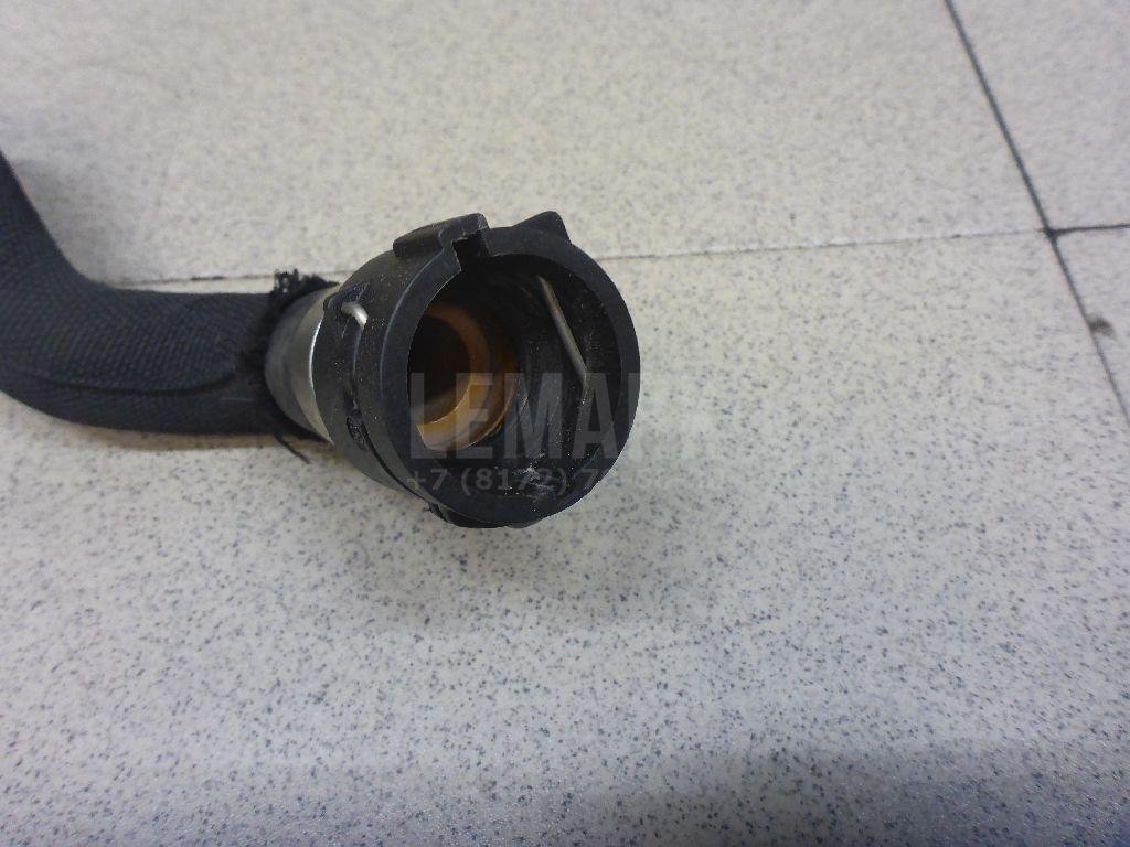 Патрубок отопителя