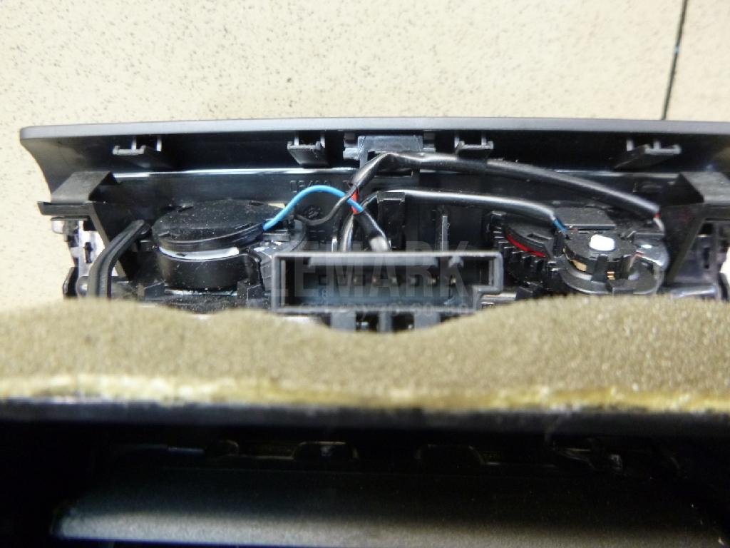 Дефлектор воздушный