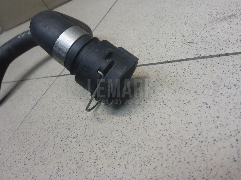 Патрубок отопителя