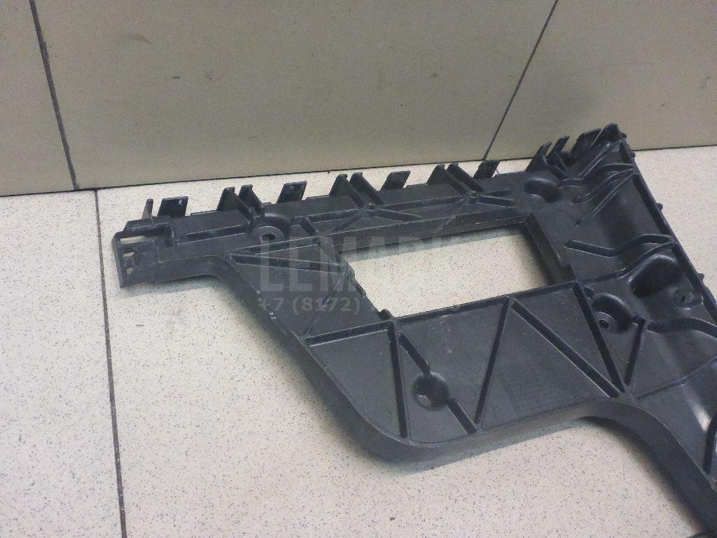 Кронштейн заднего бампера правый