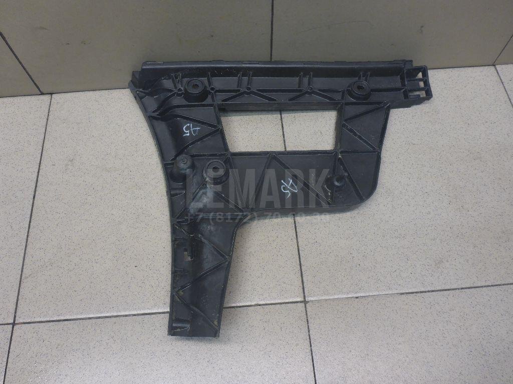 Кронштейн заднего бампера правый