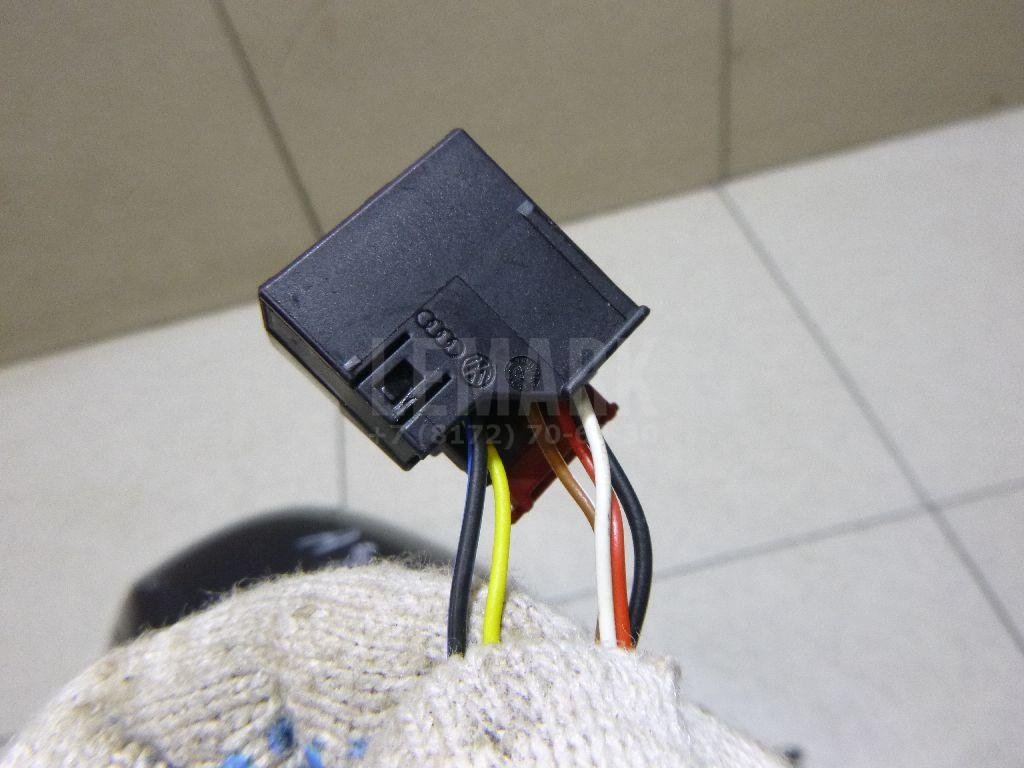 Зеркало правое электрическое