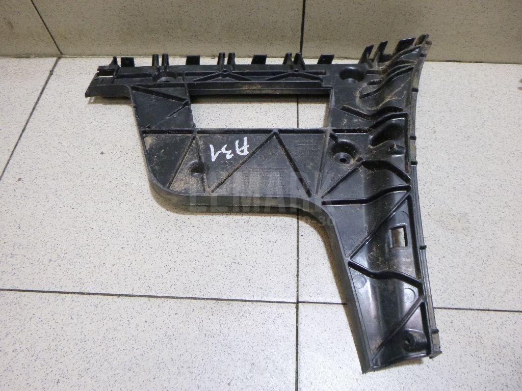 Кронштейн заднего бампера правый