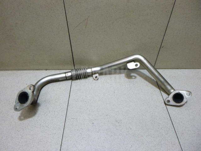 Трубка картерных газов