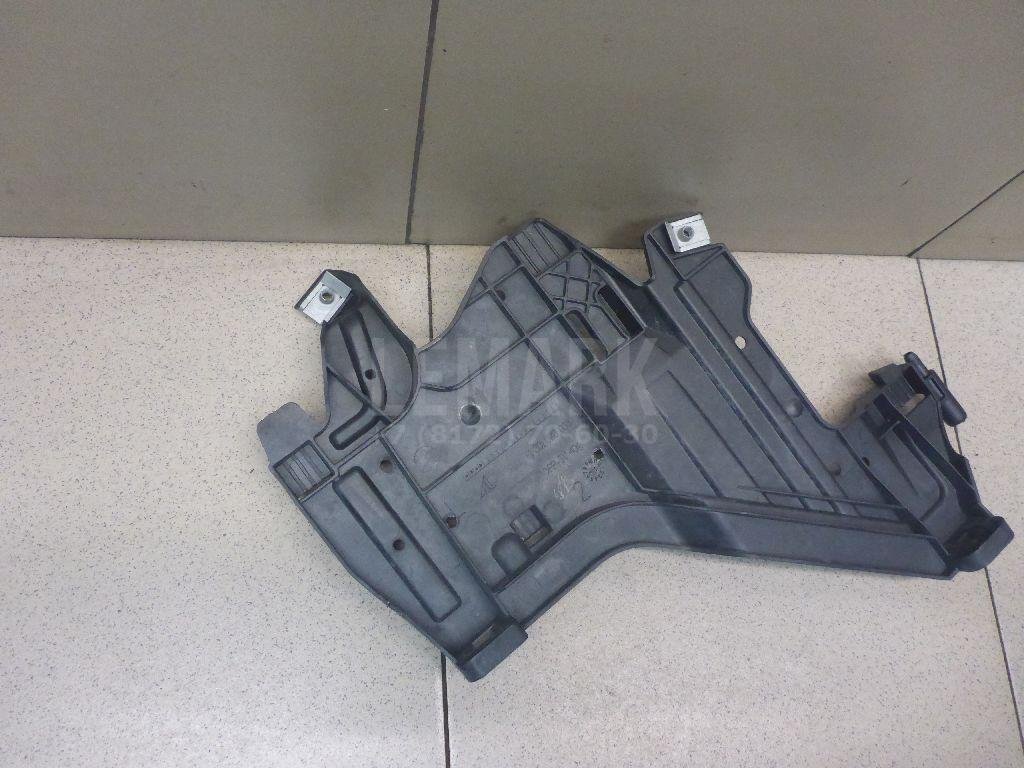 Кронштейн крепления фары