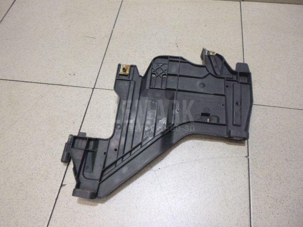 Кронштейн крепления фары