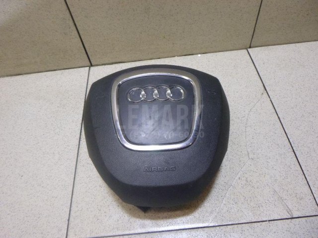 Подушка безопасности в рулевое колесо