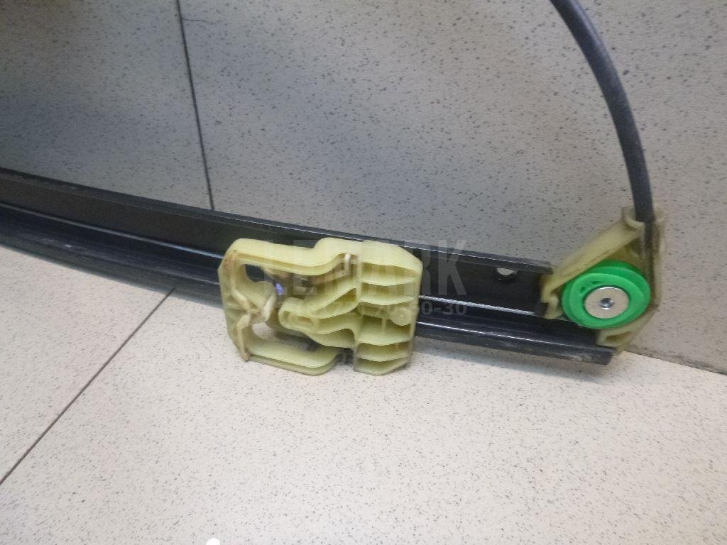 Стеклоподъемник электр. передний левый