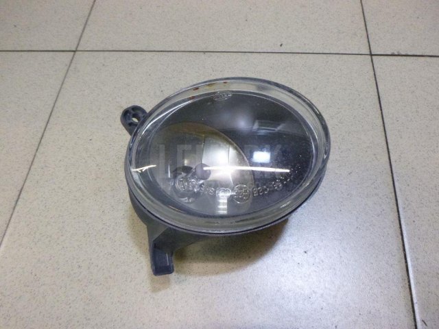 Фара противотуманная левая