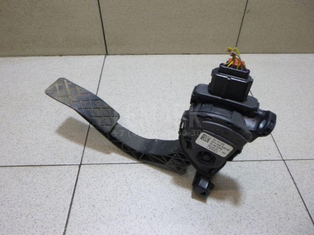 Педаль газа