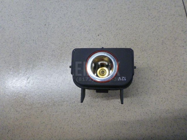 Гнездо прикуривателя