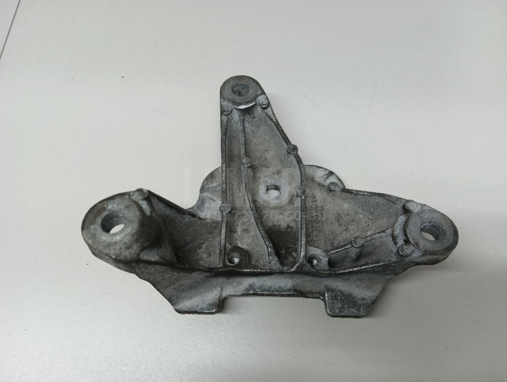 Кронштейн КПП для  Audi A4 [B8] Allroad 2009-2015