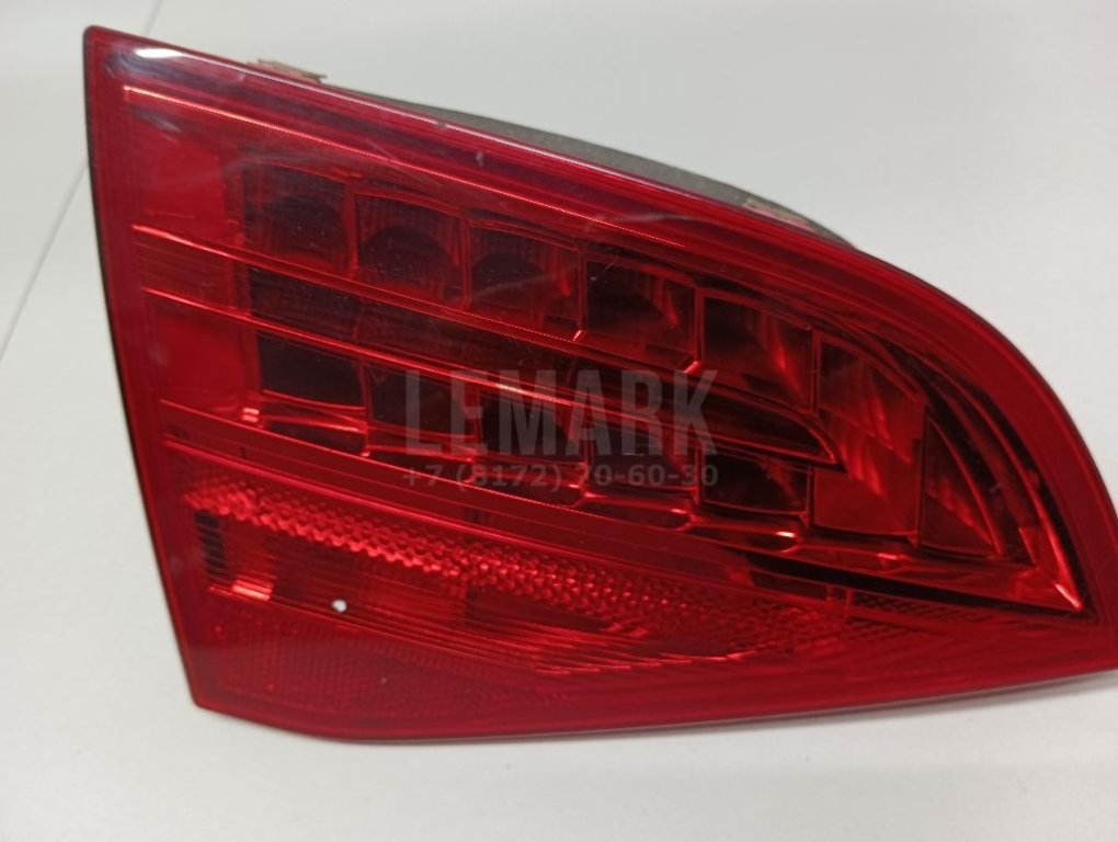 Фонарь задний внутренний левый