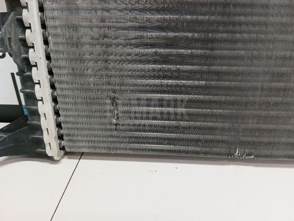 Радиатор основной