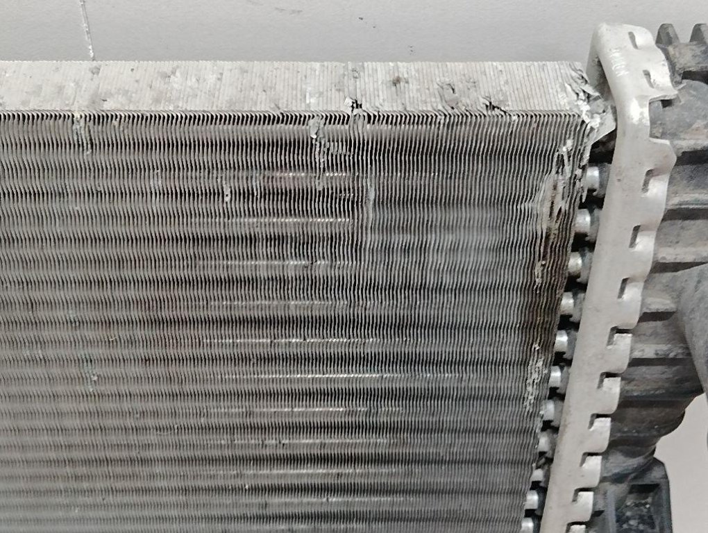 Радиатор основной