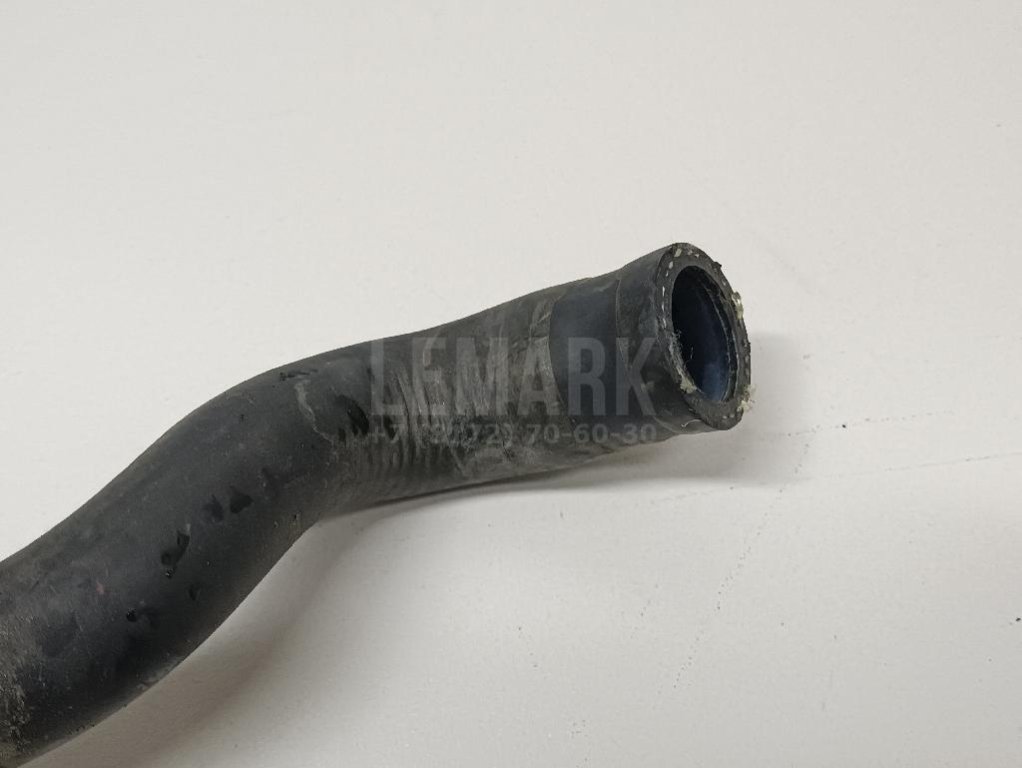 Патрубок отопителя