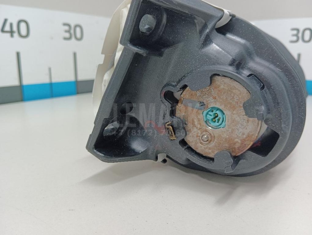 Подушка безопасности пассажирская (в торпедо)