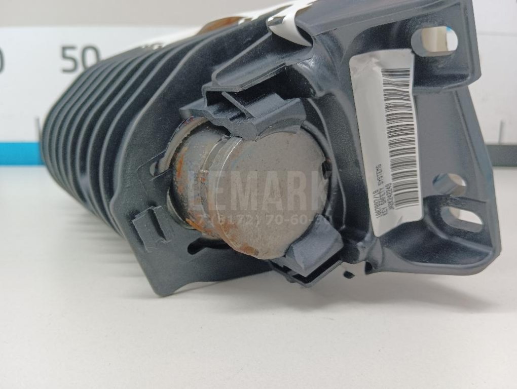 Подушка безопасности пассажирская (в торпедо)