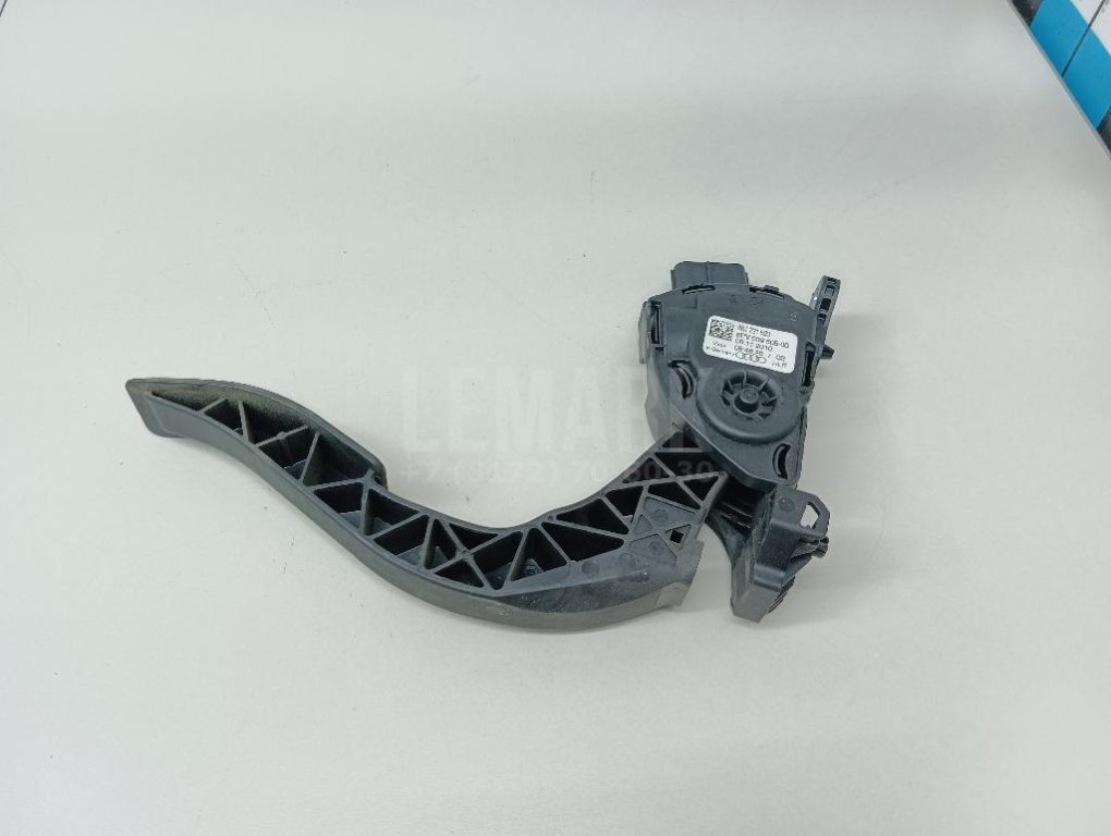 Педаль газа