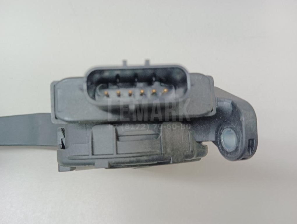 Педаль газа