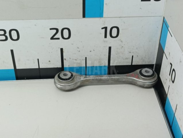 Стойка переднего стабилизатора