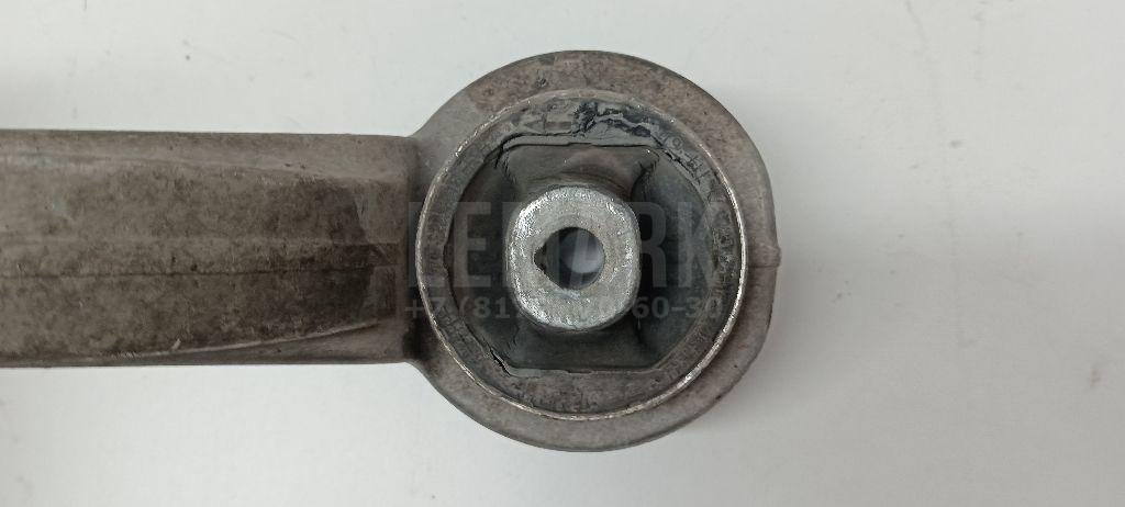 Рычаг передний нижний левый задний