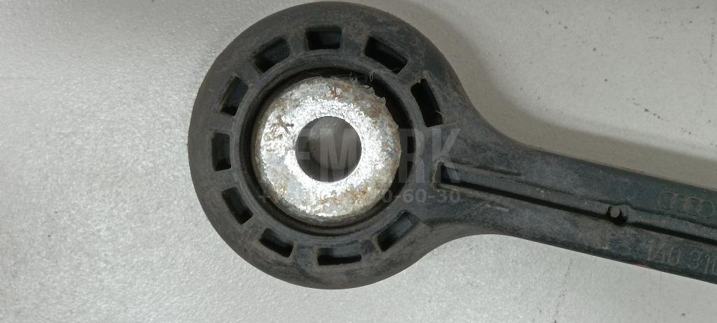 Стойка переднего стабилизатора