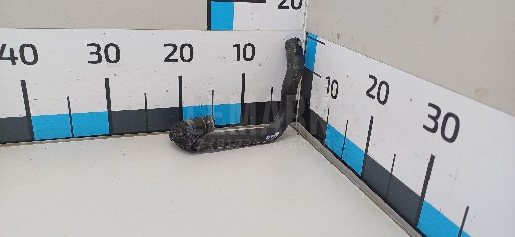 Патрубок отопителя