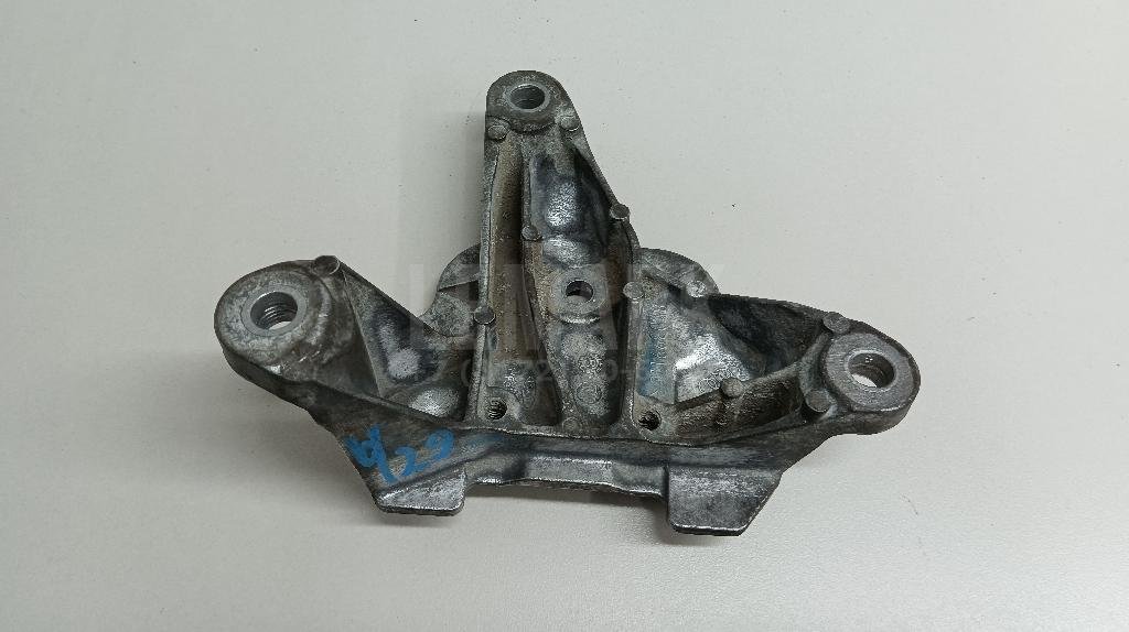 Кронштейн КПП для  Audi A4 [B7] 2005-2007