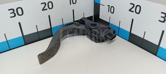 Педаль газа