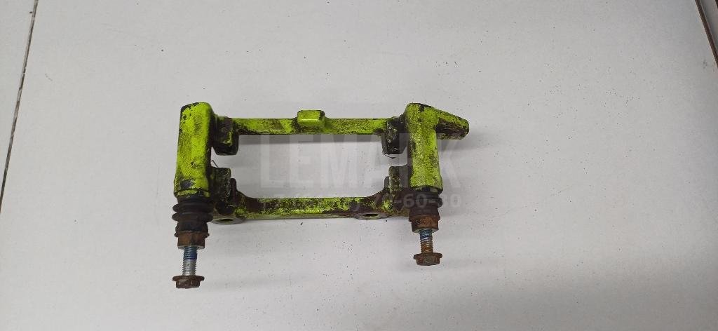 Скоба суппорта заднего левого