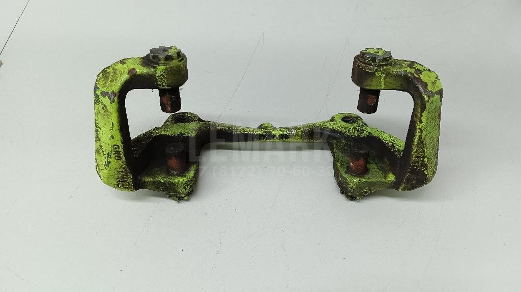 Скоба суппорта переднего