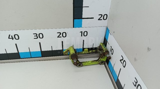 Скоба суппорта заднего правого