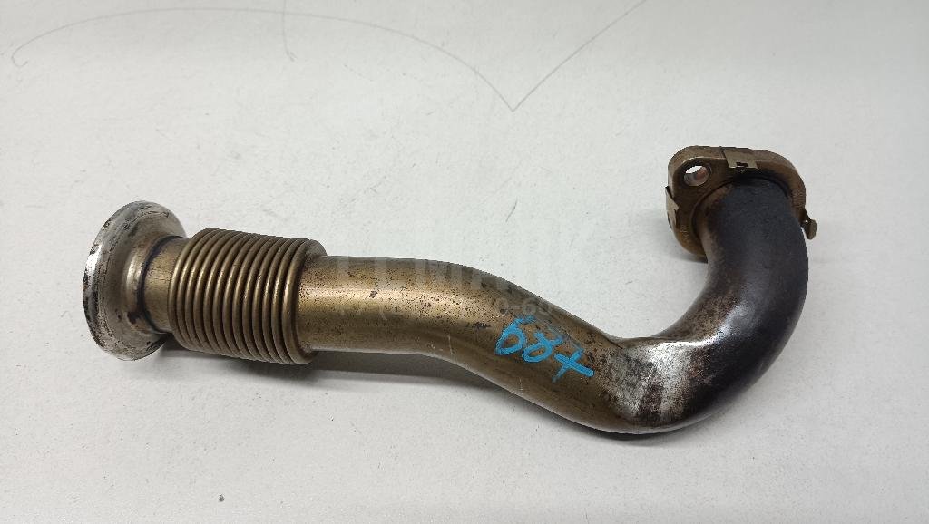 Трубка картерных газов