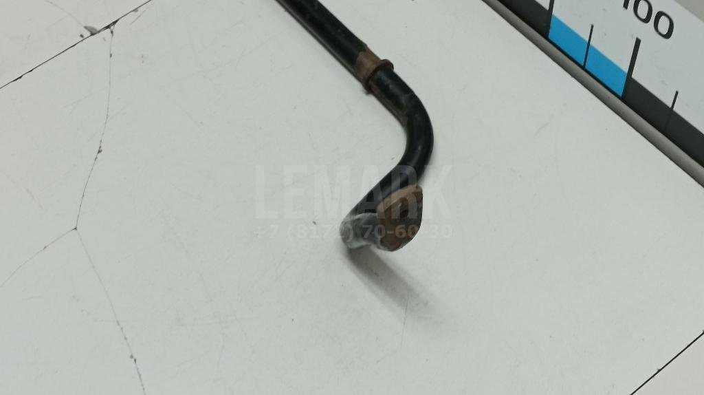 Стабилизатор передний