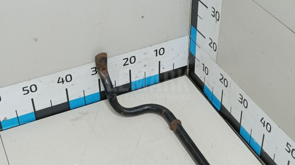 Стабилизатор передний