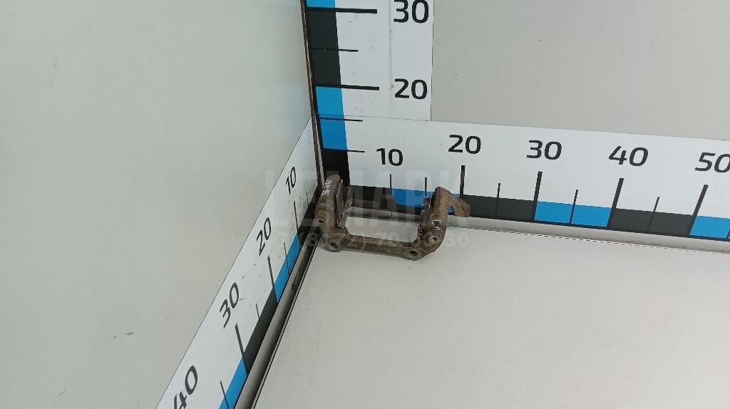 Скоба суппорта заднего левого