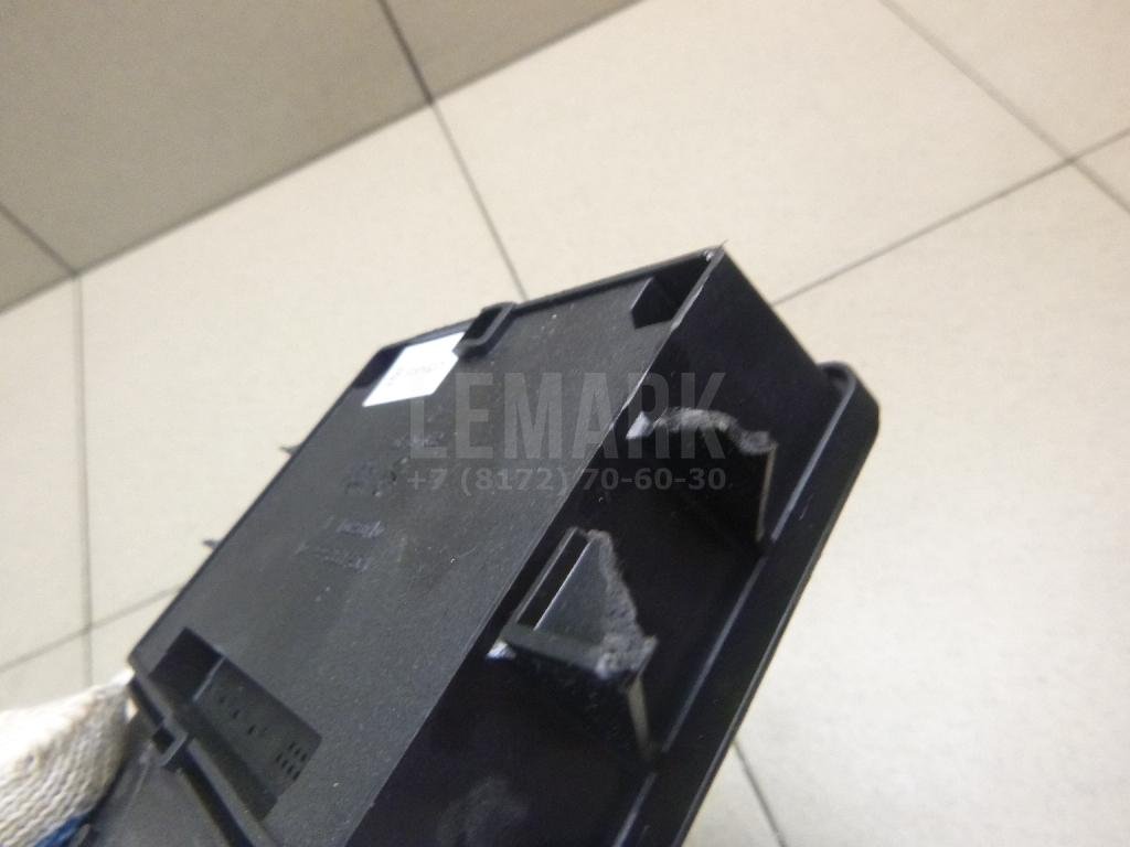 Блок управления парковочным тормозом