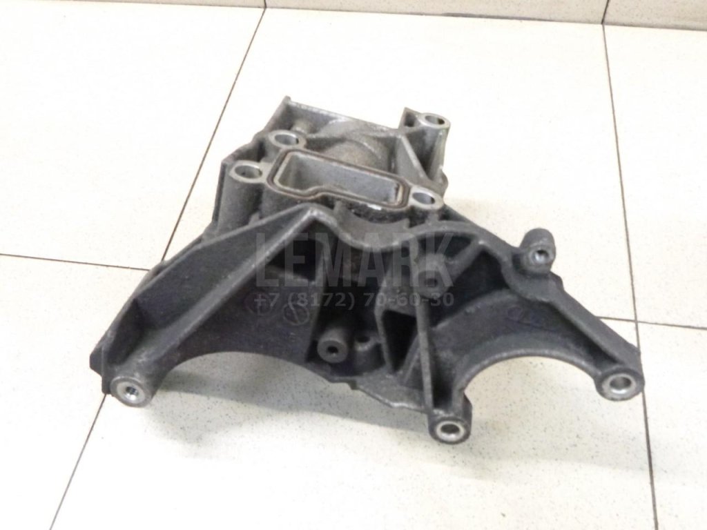 Кронштейн гидроусилителя