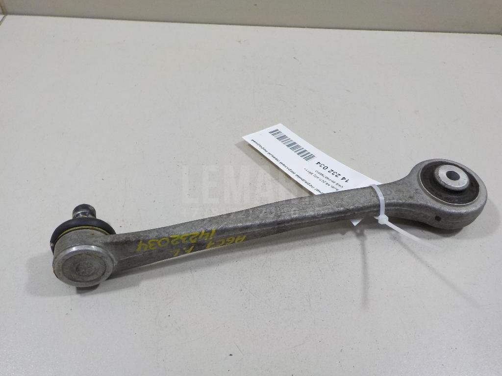 Рычаг передний верхний левый передний