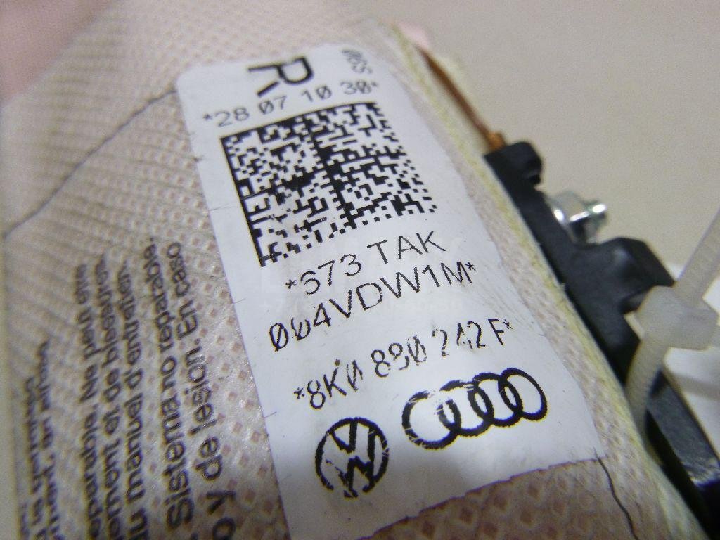 Подушка безопасности боковая (в сиденье)