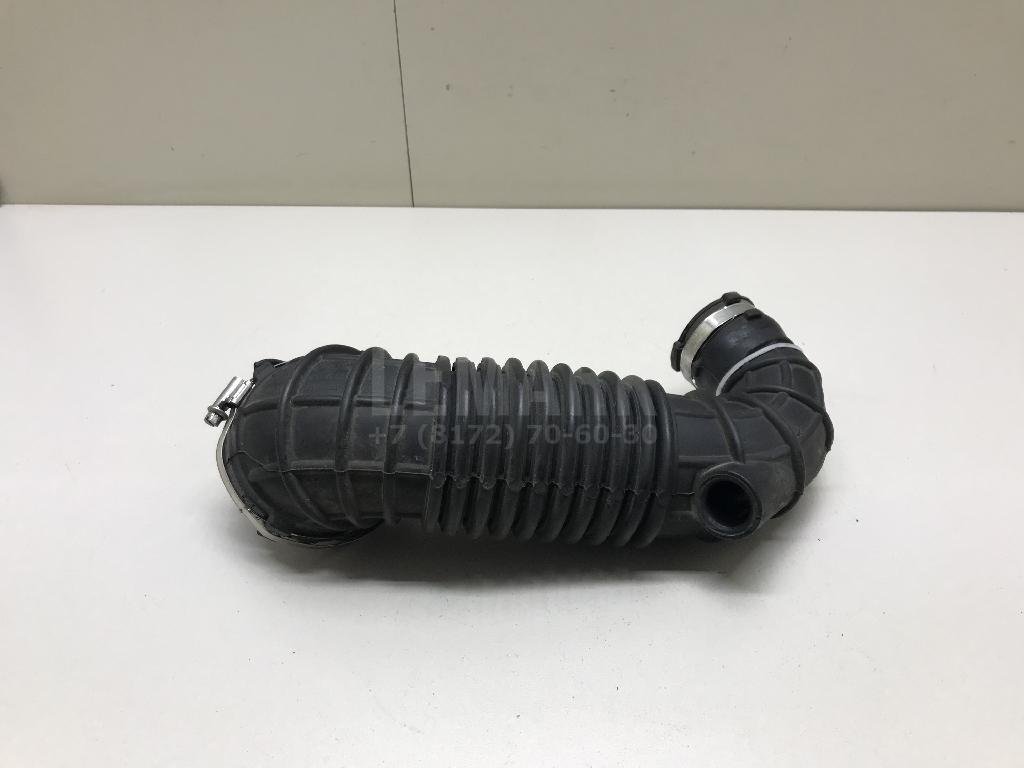 Патрубок воздушного фильтра