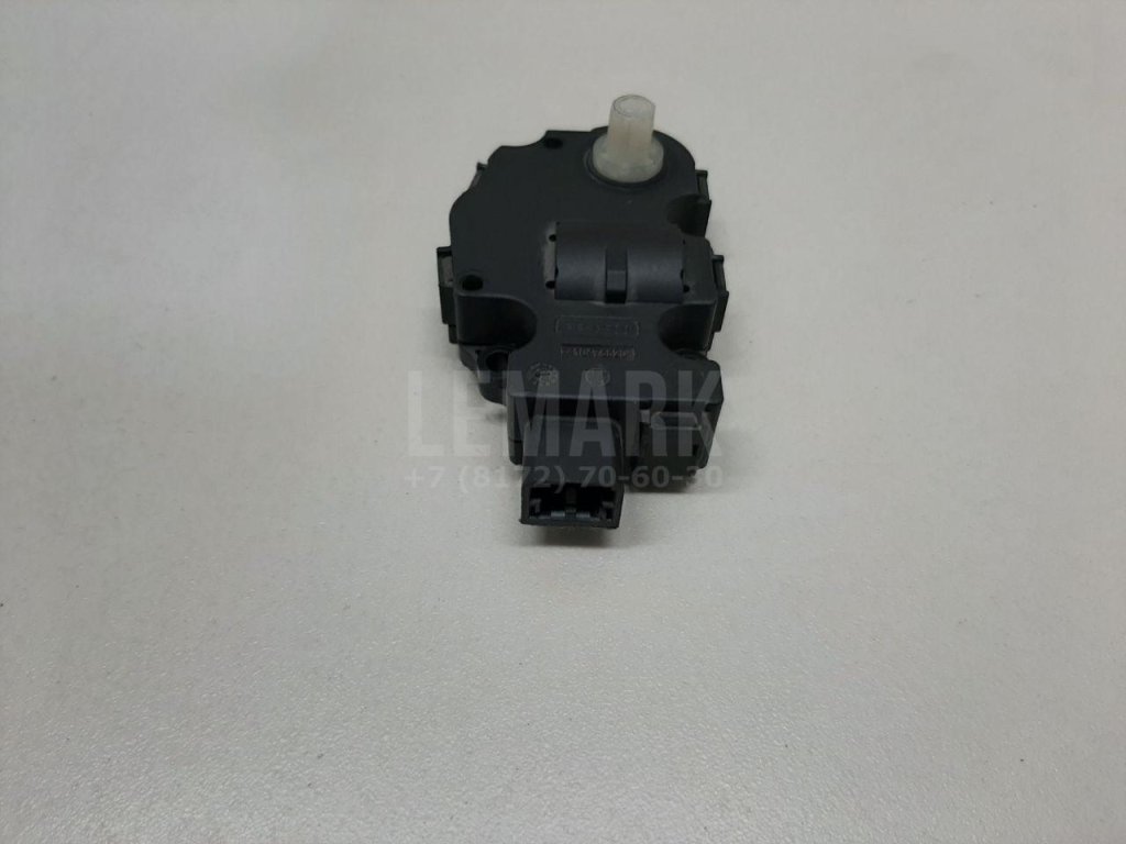 Моторчик заслонки отопителя