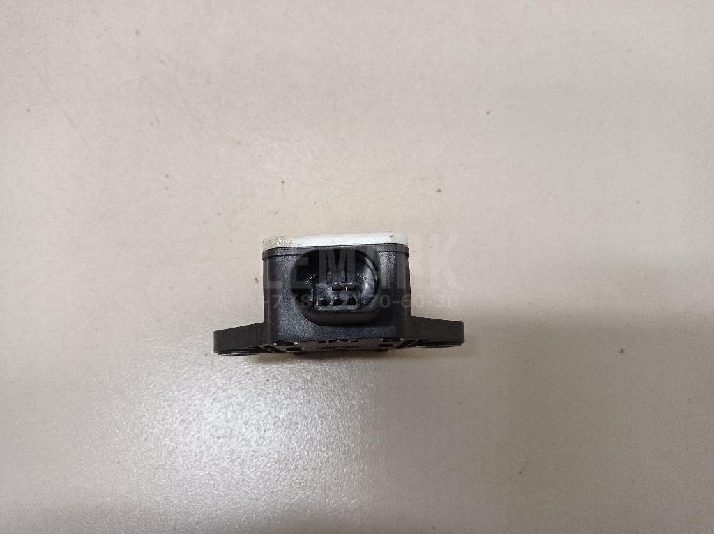 Датчик ускорения