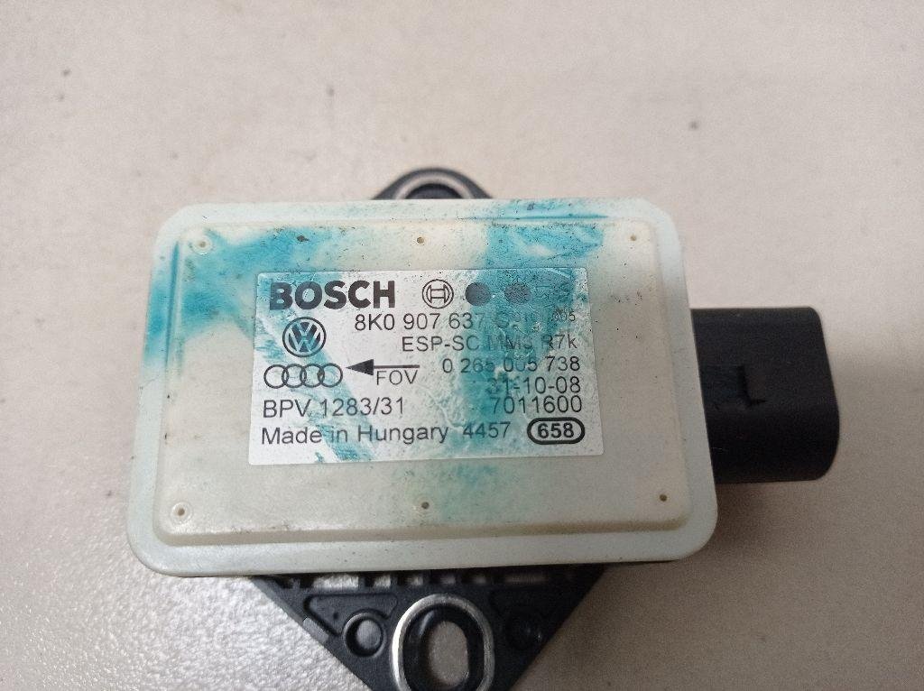 Датчик ускорения